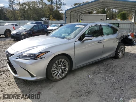 ✅ 2022 Lexus ES 350 Ultra Luxury • VIN: 58AFZ1B18NU134111 • Lot: 83103114. Listed on Copart with 9,439 mi. Free auction sales archive from the USA and detailed vehicle history report at DreamBid. Image 1.