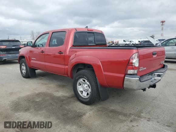 ✅ 2015 Toyota Tacoma PreRunner • VIN: 3TMJU4GN5FM183242 • Lot: 46185705. Listed on Copart with 71,932 mi. Free auction sales archive from the USA and detailed vehicle history report at DreamBid. Image 2.