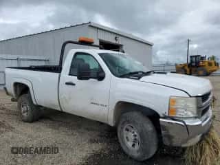 2007 Chevrolet Silverado 3500 с VIN 1GCHK34667E562429, выставлен на аукционе Copart как лот 62371605 с пробегом 148 129 миль миль и Списание • Salvage title. История ставок и продаж доступна на DreamBid. Изображение 4.