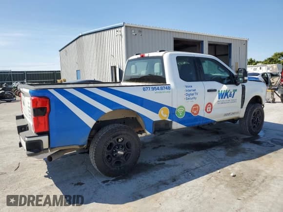 ✅ 2023 Ford F-250 • VIN: 1FT8X2BN2PEC61534 • Лот: 71865405. Опубликован ранее на Copart с пробегом 52 463 миль. Бесплатный доступ к архиву аукционных продаж из США и подробный отчёт об истории автомобиля на DreamBid. Изображение 3.