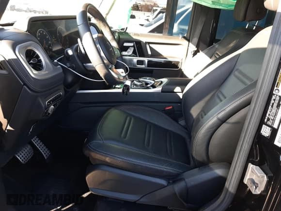 ✅ 2020 Mercedes-Benz G 550 • VIN: W1NYC6BJ6LX358811 • Lot: 36913284. Listed on Copart with 62,179 mi. Free auction sales archive from the USA and detailed vehicle history report at DreamBid. Image 7.