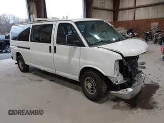 ✅ 2013 Chevrolet Express Passenger LT • VIN: 1GAZG1FG9D1153305 • Lot: 43555710. Listed on IAAI with 36,161 mi. Free auction sales archive from the USA and detailed vehicle history report at DreamBid. Image 1.