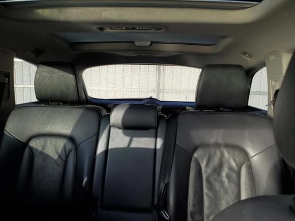 ✅ 2015 Audi Q7 Premium Plus • VIN: WA1LGBFE4FD011747 • Lot: 87055895. Listed on Copart with 86,842 mi. Free auction sales archive from the USA and detailed vehicle history report at DreamBid. Image 10.