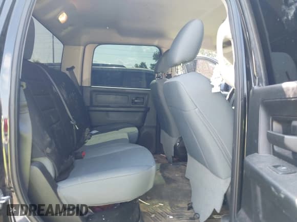 ✅ 2018 Ram 2500 Tradesman • VIN: 3C6UR5CJXJG357117 • Лот: 42901757. Опубликован ранее на IAAI с пробегом 86 959 миль. Бесплатный доступ к архиву аукционных продаж из США и подробный отчёт об истории автомобиля на DreamBid. Изображение 8.