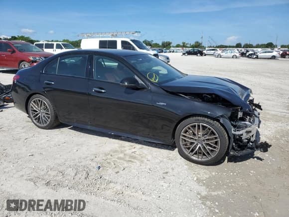 ✅ 2023 Mercedes-Benz C 43 AMG • VIN: W1KAF8HB4PR092748 • Lot: 64273075. Wystawiony na Copart z przebiegiem 16 142 mil. Bezpłatny archiwum sprzedaży aukcyjnych z USA i szczegółowy raport historii pojazdu na DreamBid. Zdjęcie 4.