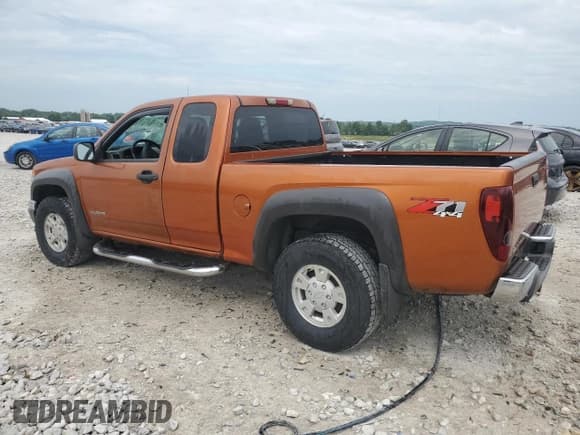 ✅ 2004 Chevrolet Colorado LS Z71 • VIN: 1GCDT196248213416 • Лот: 61487355. Опубликован ранее на Copart с пробегом 131 378 миль. Бесплатный доступ к архиву аукционных продаж из США и подробный отчёт об истории автомобиля на DreamBid. Изображение 2.