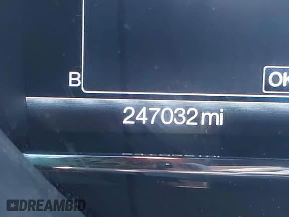 ✅ 2017 Lincoln MKZ Hybrid Reserve • VIN: 3LN6L5MU0HR602531 • Lot: 43642664. Wystawiony na IAAI z przebiegiem 247 032 mil. Bezpłatny archiwum sprzedaży aukcyjnych z USA i szczegółowy raport historii pojazdu na DreamBid. Zdjęcie 15.