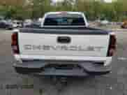2005 Chevrolet Silverado 1500 LS с VIN 2GCEC19T051241424, выставлен на аукционе Copart как лот 72234894 с пробегом 207 188 миль миль и Списание • Salvage title. История ставок и продаж доступна на DreamBid. Изображение 6.