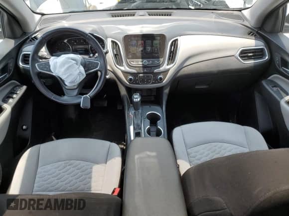 2018 Chevrolet Equinox LT z VIN 3GNAXLEU6JS606014, wystawiony jako Copart lot #60461525 z przebiegiem 41 026 mil mil oraz Szkoda całkowita • Salvage title. Historia ofert i sprzedaży dostępna na DreamBid. Obrazek 8.