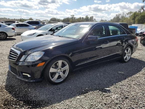 ✅ 2011 Mercedes-Benz E 350 Sport • VIN: WDDHF5GB4BA470931 • Lot: 82441565. Wystawiony na Copart z przebiegiem 259 097 mil. Bezpłatny archiwum sprzedaży aukcyjnych z USA i szczegółowy raport historii pojazdu na DreamBid. Zdjęcie 1.