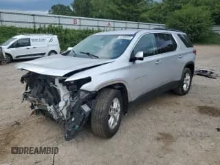 ✅ 2019 Chevrolet Traverse LT Cloth • VIN: 1GNERGKW2KJ319913 • Lot: 67939325. Wystawiony na Copart z przebiegiem 98 191 mil. Bezpłatny archiwum sprzedaży aukcyjnych z USA i szczegółowy raport historii pojazdu na DreamBid. Zdjęcie 1.