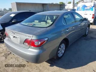 ✅ 2003 Lexus ES 300 • VIN: JTHBF30G230102828 • Лот: 43764352. Опубликован ранее на IAAI с пробегом 137 652 миль. Бесплатный доступ к архиву аукционных продаж из США и подробный отчёт об истории автомобиля на DreamBid. Изображение 4.