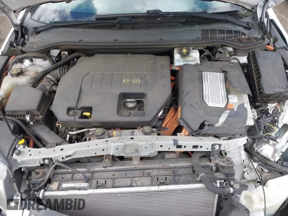 ✅ 2015 Chevrolet Volt • VIN: 1G1RC6E47FU141624 • Lot: 43303865. Wystawiony na IAAI z przebiegiem 38 622 mil. Bezpłatny archiwum sprzedaży aukcyjnych z USA i szczegółowy raport historii pojazdu na DreamBid. Zdjęcie 10.