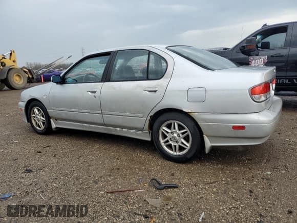 ✅ 2002 Infiniti G20 Luxury • VIN: JNKCP11A72T507144 • Лот: 54208075. Опубликован ранее на Copart с пробегом 189 441 миль. Бесплатный доступ к архиву аукционных продаж из США и подробный отчёт об истории автомобиля на DreamBid. Изображение 2.