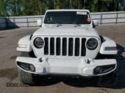 ✅ 2021 Jeep Gladiator Overland • VIN: 1C6HJTFG2ML557221 • Лот: 52453215. Опубликован ранее на Copart с пробегом 70 189 миль. Бесплатный доступ к архиву аукционных продаж из США и подробный отчёт об истории автомобиля на DreamBid. Изображение 5.