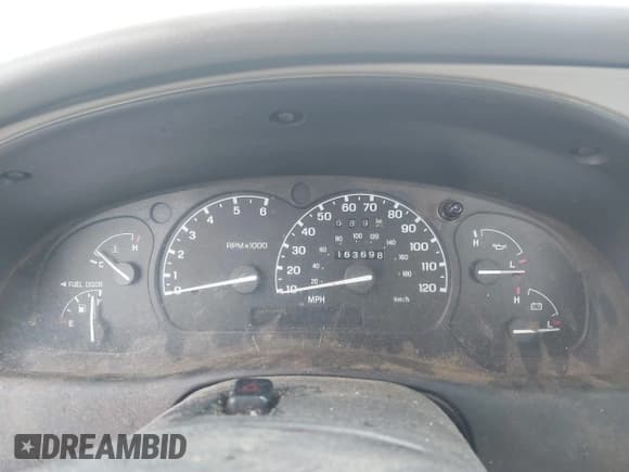 ✅ 2000 Ford Ranger • VIN: 1FTZR11V0YTA48413 • Lot: 42626771. Listed on IAAI with 163,698 mi. Free auction sales archive from the USA and detailed vehicle history report at DreamBid. Image 7.