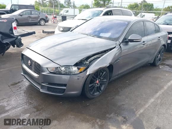 ✅ 2017 Jaguar XE 25t Prestige • VIN: SAJAE4BG0HA966847 • Лот: 42098466. Опубликован ранее на IAAI с пробегом 73 769 миль. Бесплатный доступ к архиву аукционных продаж из США и подробный отчёт об истории автомобиля на DreamBid. Изображение 6.