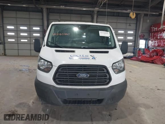 ✅ 2017 Ford Transit • VIN: 1FTYR2ZM0HKA07881 • Лот: 41540841. Опубликован ранее на IAAI с пробегом 124 381 миль. Бесплатный доступ к архиву аукционных продаж из США и подробный отчёт об истории автомобиля на DreamBid. Изображение 13.