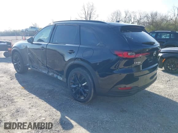 ✅ 2025 Mazda CX-90 Premium Sport • VIN: JM3KKCHD3S1218675 • Лот: 41971539. Опубликован ранее на IAAI с пробегом Не указан. Бесплатный доступ к архиву аукционных продаж из США и подробный отчёт об истории автомобиля на DreamBid. Изображение 3.