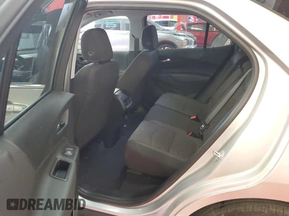 ✅ 2022 Chevrolet Equinox LT • VIN: 2GNAXJEV7N6120877 • Лот: 42295222. Опубликован ранее на IAAI с пробегом 24 038 миль. Бесплатный доступ к архиву аукционных продаж из США и подробный отчёт об истории автомобиля на DreamBid. Изображение 1.