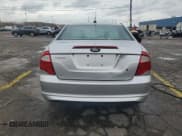 ✅ 2012 Ford Fusion S • VIN: 3FAHP0GA1CR129890 • Lot: 90588835. Wystawiony na Copart z przebiegiem 205 033 mil. Bezpłatny archiwum sprzedaży aukcyjnych z USA i szczegółowy raport historii pojazdu na DreamBid. Zdjęcie 6.