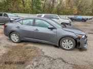 ✅ 2021 Nissan Sentra S • VIN: 3N1AB8BV9MY243472 • Lot: 95983755. Wystawiony na Copart z przebiegiem 65 902 mil. Bezpłatny archiwum sprzedaży aukcyjnych z USA i szczegółowy raport historii pojazdu na DreamBid. Zdjęcie 4.