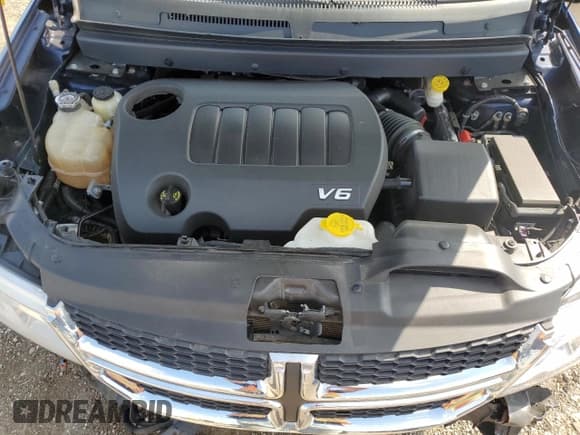 ✅ 2017 Dodge Journey SXT • VIN: 3C4PDDBG9HT513069 • Lot: 69279935. Listed on Copart with 132,608 mi. Free auction sales archive from the USA and detailed vehicle history report at DreamBid. Image 12.