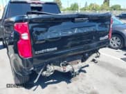 ✅ 2019 Chevrolet Silverado 1500 High Country • VIN: 3GCPWFED0KG128202 • Lot: 42626791. Wystawiony na IAAI z przebiegiem 132 247 mil. Bezpłatny archiwum sprzedaży aukcyjnych z USA i szczegółowy raport historii pojazdu na DreamBid. Zdjęcie 6.