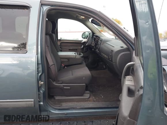 ✅ 2012 GMC Sierra 1500 SLE • VIN: 3GTP2VE72CG235883 • Лот: 43504389. Опубликован ранее на IAAI с пробегом 169 675 миль. Бесплатный доступ к архиву аукционных продаж из США и подробный отчёт об истории автомобиля на DreamBid. Изображение 5.