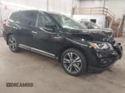 ✅ 2019 Nissan Pathfinder SV • VIN: 5N1DR2MM3KC651586 • Lot: 43351836. Wystawiony na IAAI z przebiegiem 85 912 mil. Bezpłatny archiwum sprzedaży aukcyjnych z USA i szczegółowy raport historii pojazdu na DreamBid. Zdjęcie 1.