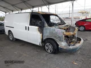 ✅ 2006 GMC Savana Cargo • VIN: 1GTFG15X961128838 • Lot: 41521596. Wystawiony na IAAI z przebiegiem Nie podano. Bezpłatny archiwum sprzedaży aukcyjnych z USA i szczegółowy raport historii pojazdu na DreamBid. Zdjęcie 1.
