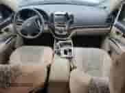 2011 Hyundai Santa Fe GLS z VIN 5XYZGDAG1BG013519, wystawiony jako Copart lot #84425655 z przebiegiem Nie podano mil oraz Szkoda całkowita • Salvage title. Historia ofert i sprzedaży dostępna na DreamBid. Obrazek 8.