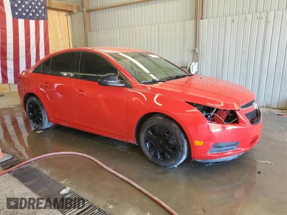 2014 Chevrolet Cruze LS с VIN 1G1PA5SG5E7117311, выставлен на аукционе Copart как лот 84766575 с пробегом 115 755 миль миль и Списание • Salvage title. История ставок и продаж доступна на DreamBid. Изображение 4.