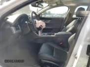 ✅ 2016 Jaguar XF 35t Premium • VIN: SAJBJ4BV2GCY24002 • Лот: 52964805. Опубликован ранее на Copart с пробегом 76 377 миль. Бесплатный доступ к архиву аукционных продаж из США и подробный отчёт об истории автомобиля на DreamBid. Изображение 7.