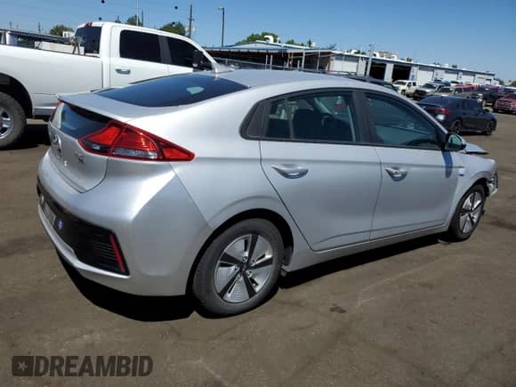 2017 Hyundai Ioniq Blue с VIN KMHC65LC7HU049856, выставлен на аукционе Copart как лот 65486764 с пробегом 108 117 миль миль и Списание • Salvage title. История ставок и продаж доступна на DreamBid. Изображение 3.
