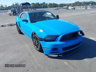 ✅ 2014 Ford Mustang V6 • VIN: 1ZVBP8EM8E5249281 • Lot: 43511424. Wystawiony na IAAI z przebiegiem 75 840 mil. Bezpłatny archiwum sprzedaży aukcyjnych z USA i szczegółowy raport historii pojazdu na DreamBid. Zdjęcie 1.