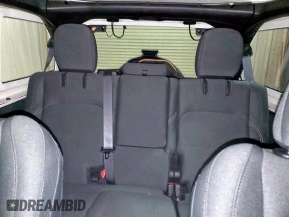 ✅ 2024 Jeep Wrangler Sahara • VIN: 1C4RJXP65RW331514 • Lot: 56888935. Listed on Copart with 18,507 mi. Free auction sales archive from the USA and detailed vehicle history report at DreamBid. Image 10.