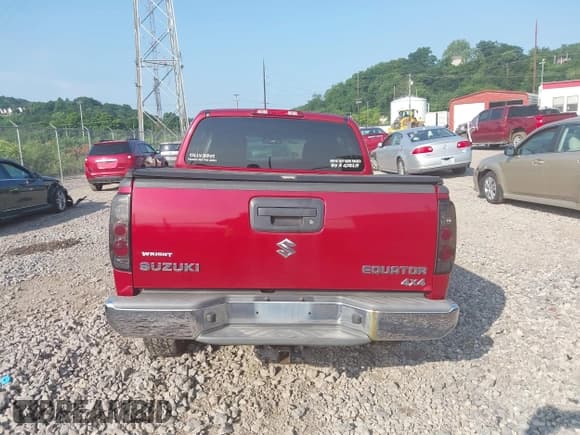 ✅ 2012 Suzuki Equator RMZ-4 • VIN: 5Z61D0EV8CC464770 • Лот: 42585699. Опубликован ранее на IAAI с пробегом 84 806 миль. Бесплатный доступ к архиву аукционных продаж из США и подробный отчёт об истории автомобиля на DreamBid. Изображение 16.