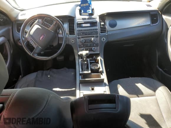 ✅ 2012 Ford Taurus SEL • VIN: 1FAHP2EW1CG139823 • Lot: 82341955. Wystawiony na Copart z przebiegiem Nie podano. Bezpłatny archiwum sprzedaży aukcyjnych z USA i szczegółowy raport historii pojazdu na DreamBid. Zdjęcie 8.