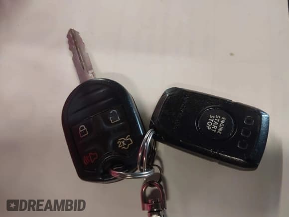 ✅ 2014 Ford Explorer XLT • VIN: 1FM5K8D86EGB06154 • Lot: 43884409. Wystawiony na IAAI z przebiegiem 190 574 mil. Bezpłatny archiwum sprzedaży aukcyjnych z USA i szczegółowy raport historii pojazdu na DreamBid. Zdjęcie 11.