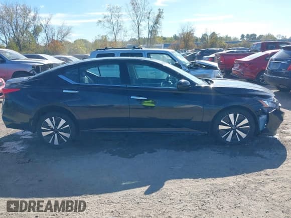 ✅ 2021 Nissan Altima SL • VIN: 1N4BL4EW0MN362820 • Лот: 43434943. Опубликован ранее на IAAI с пробегом 121 946 миль. Бесплатный доступ к архиву аукционных продаж из США и подробный отчёт об истории автомобиля на DreamBid. Изображение 12.