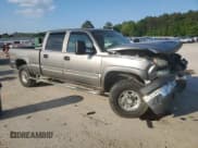 ✅ 2006 Chevrolet Silverado 2500HD LT2 • VIN: 1GCHK23D26F235335 • Lot: 53689785. Wystawiony na Copart z przebiegiem 68 350 mil. Bezpłatny archiwum sprzedaży aukcyjnych z USA i szczegółowy raport historii pojazdu na DreamBid. Zdjęcie 4.