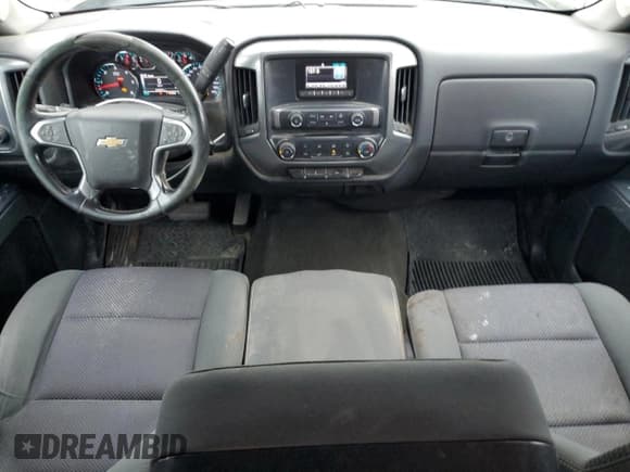 ✅ 2015 Chevrolet Silverado 2500HD LT • VIN: 1GC2KVEG3FZ512023 • Lot: 68147805. Wystawiony na Copart z przebiegiem 233 371 mil. Bezpłatny archiwum sprzedaży aukcyjnych z USA i szczegółowy raport historii pojazdu na DreamBid. Zdjęcie 8.