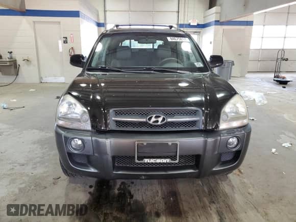 2005 Hyundai Tucson GLS z VIN KM8JN72D15U187310, wystawiony jako Copart lot #84675014 z przebiegiem 149 902 mil mil oraz Czysty tytuł • Clean title. Historia ofert i sprzedaży dostępna na DreamBid. Obrazek 5.