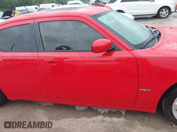 2008 Dodge Charger SRT-8 с VIN 2B3LA73W88H197947, выставлен на аукционе IAAI как лот 42160698 с пробегом 123 210 миль миль и . История ставок и продаж доступна на DreamBid. Изображение 13.