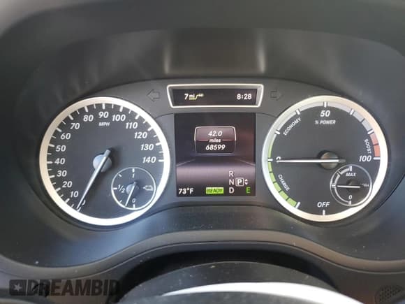 ✅ 2014 Mercedes-Benz B Electric Drive • VIN: WDDVP9AB1EJ003583 • Лот: 76317874. Опубликован ранее на Copart с пробегом 68 599 миль. Бесплатный доступ к архиву аукционных продаж из США и подробный отчёт об истории автомобиля на DreamBid. Изображение 9.