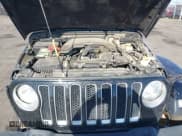 ✅ 2018 Jeep Wrangler Unlimited Sahara • VIN: 1C4HJXEG2JW264558 • Lot: 42986560. Wystawiony na IAAI z przebiegiem 66 281 mil. Bezpłatny archiwum sprzedaży aukcyjnych z USA i szczegółowy raport historii pojazdu na DreamBid. Zdjęcie 10.