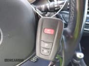 ✅ 2018 Toyota C-HR XLE • VIN: NMTKHMBX0JR034861 • Lot: 43940131. Wystawiony na IAAI z przebiegiem 120 668 mil. Bezpłatny archiwum sprzedaży aukcyjnych z USA i szczegółowy raport historii pojazdu na DreamBid. Zdjęcie 11.