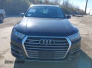 ✅ 2017 Audi Q7 Premium Plus • VIN: WA1LAAF7XHD009176 • Lot: 43706232. Wystawiony na IAAI z przebiegiem 60 543 mil. Bezpłatny archiwum sprzedaży aukcyjnych z USA i szczegółowy raport historii pojazdu na DreamBid. Zdjęcie 6.