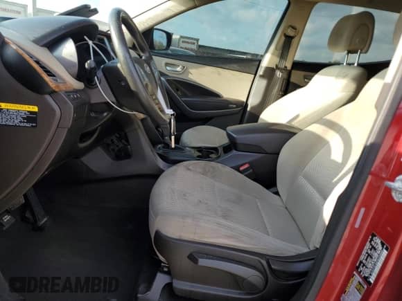 ✅ 2015 Hyundai Santa Fe • VIN: 5XYZT3LB3FG253068 • Lot: 85902395. Wystawiony na Copart z przebiegiem 161 652 mil. Bezpłatny archiwum sprzedaży aukcyjnych z USA i szczegółowy raport historii pojazdu na DreamBid. Zdjęcie 7.